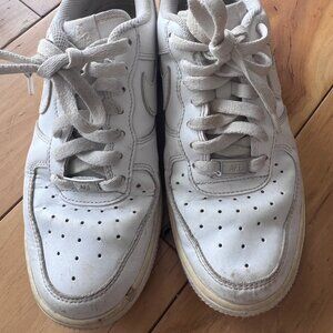 Nike AF1 Air Force One Sneakers Women's Size 6.5 Used Good Condition Low White